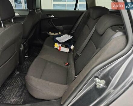 Серый Опель Инсигния, объемом двигателя 2 л и пробегом 240 тыс. км за 7990 $, фото 12 на Automoto.ua