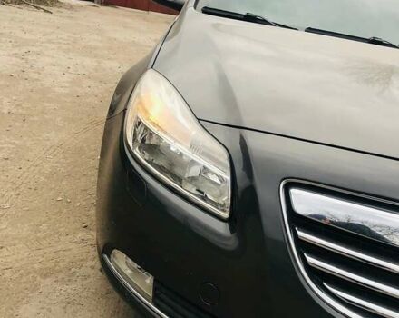 Серый Опель Инсигния, объемом двигателя 2 л и пробегом 320 тыс. км за 7850 $, фото 4 на Automoto.ua