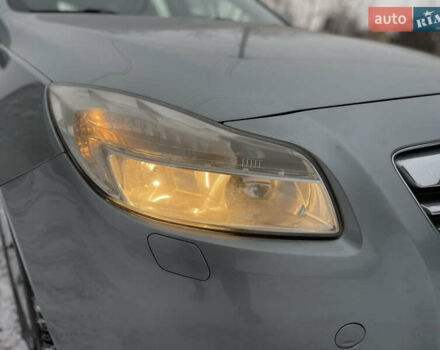 Серый Опель Инсигния, объемом двигателя 2 л и пробегом 219 тыс. км за 7650 $, фото 9 на Automoto.ua