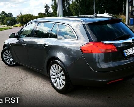 Сірий Опель Інсігнія, об'ємом двигуна 2 л та пробігом 265 тис. км за 8800 $, фото 1 на Automoto.ua