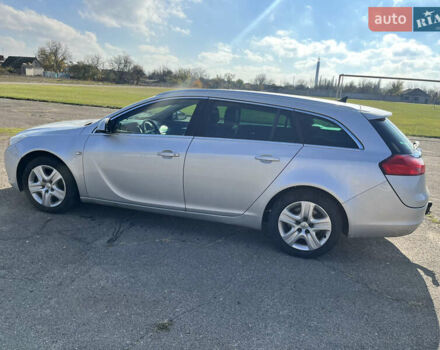 Серый Опель Инсигния, объемом двигателя 2 л и пробегом 287 тыс. км за 7400 $, фото 7 на Automoto.ua