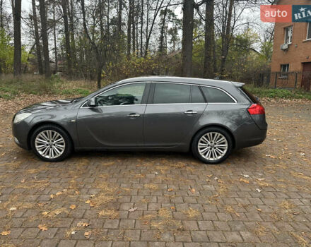 Серый Опель Инсигния, объемом двигателя 1.96 л и пробегом 275 тыс. км за 8000 $, фото 3 на Automoto.ua