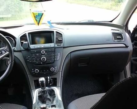 Серый Опель Инсигния, объемом двигателя 1.96 л и пробегом 307 тыс. км за 7600 $, фото 9 на Automoto.ua