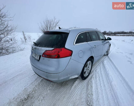 Серый Опель Инсигния, объемом двигателя 1.96 л и пробегом 333 тыс. км за 7850 $, фото 2 на Automoto.ua