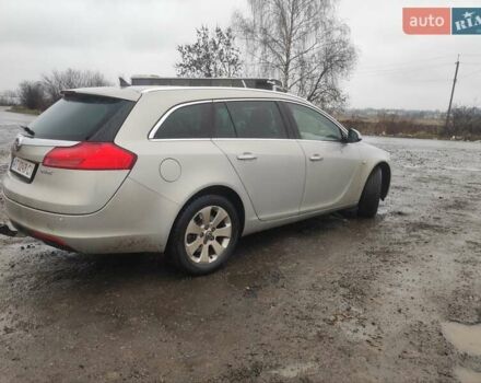 Серый Опель Инсигния, объемом двигателя 1.96 л и пробегом 256 тыс. км за 8300 $, фото 2 на Automoto.ua