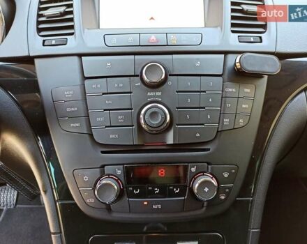 Серый Опель Инсигния, объемом двигателя 2 л и пробегом 237 тыс. км за 10199 $, фото 67 на Automoto.ua