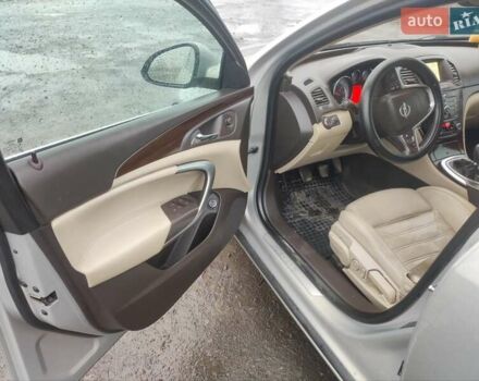 Серый Опель Инсигния, объемом двигателя 1.96 л и пробегом 256 тыс. км за 8300 $, фото 5 на Automoto.ua