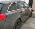 Серый Опель Инсигния, объемом двигателя 2 л и пробегом 450 тыс. км за 8000 $, фото 2 на Automoto.ua