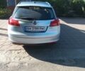 Сірий Опель Інсігнія, об'ємом двигуна 2 л та пробігом 201 тис. км за 10000 $, фото 4 на Automoto.ua