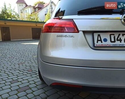 Серый Опель Инсигния, объемом двигателя 2 л и пробегом 237 тыс. км за 10199 $, фото 43 на Automoto.ua