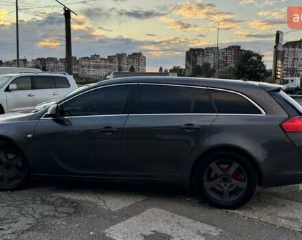 Сірий Опель Інсігнія, об'ємом двигуна 2 л та пробігом 288 тис. км за 7999 $, фото 10 на Automoto.ua