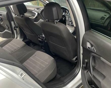 Сірий Опель Інсігнія, об'ємом двигуна 1.96 л та пробігом 231 тис. км за 7700 $, фото 12 на Automoto.ua