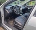 Сірий Опель Інсігнія, об'ємом двигуна 1.96 л та пробігом 311 тис. км за 6200 $, фото 5 на Automoto.ua