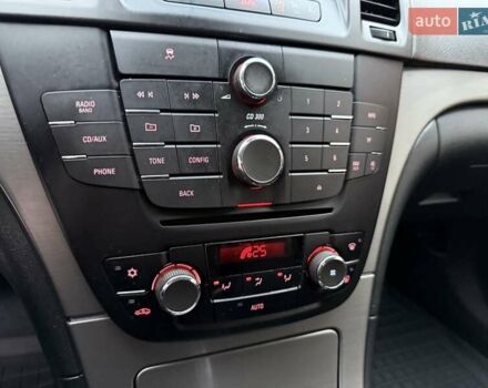 Сірий Опель Інсігнія, об'ємом двигуна 1.96 л та пробігом 251 тис. км за 7300 $, фото 72 на Automoto.ua