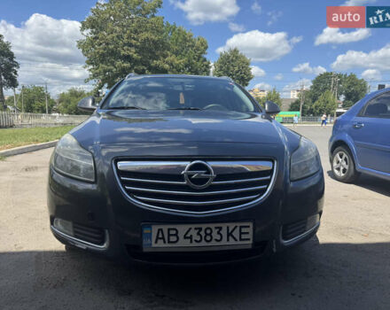 Сірий Опель Інсігнія, об'ємом двигуна 2 л та пробігом 275 тис. км за 7800 $, фото 2 на Automoto.ua