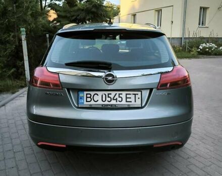 Серый Опель Инсигния, объемом двигателя 1.4 л и пробегом 270 тыс. км за 7300 $, фото 1 на Automoto.ua