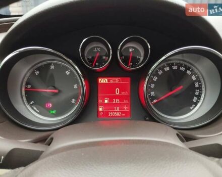 Серый Опель Инсигния, объемом двигателя 2 л и пробегом 293 тыс. км за 9500 $, фото 8 на Automoto.ua