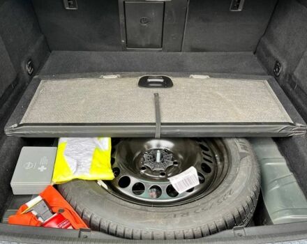 Серый Опель Инсигния, объемом двигателя 2 л и пробегом 450 тыс. км за 8000 $, фото 16 на Automoto.ua