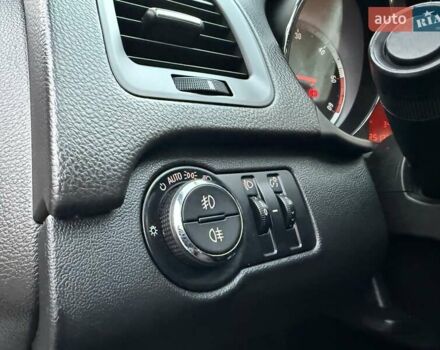 Сірий Опель Інсігнія, об'ємом двигуна 1.96 л та пробігом 251 тис. км за 7300 $, фото 67 на Automoto.ua