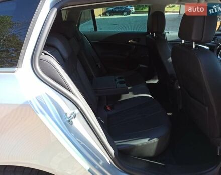 Серый Опель Инсигния, объемом двигателя 2 л и пробегом 237 тыс. км за 10199 $, фото 49 на Automoto.ua