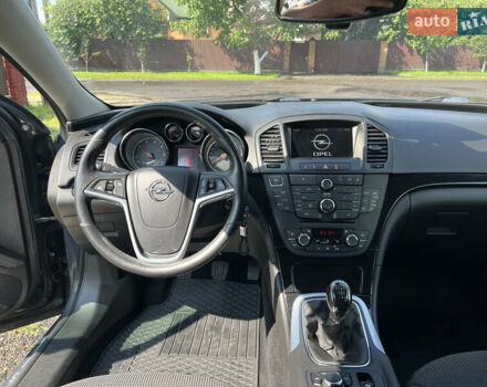 Серый Опель Инсигния, объемом двигателя 2 л и пробегом 213 тыс. км за 8950 $, фото 73 на Automoto.ua