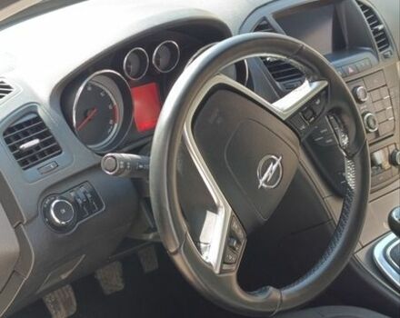 Серый Опель Инсигния, объемом двигателя 1.96 л и пробегом 227 тыс. км за 8200 $, фото 11 на Automoto.ua