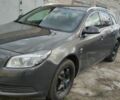 Серый Опель Инсигния, объемом двигателя 2 л и пробегом 450 тыс. км за 8000 $, фото 5 на Automoto.ua