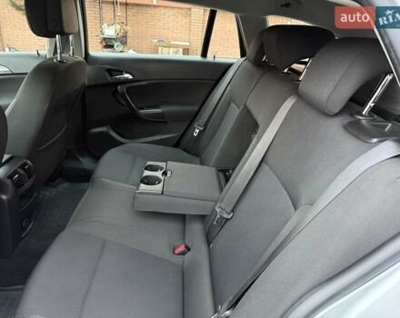 Сірий Опель Інсігнія, об'ємом двигуна 1.96 л та пробігом 251 тис. км за 7300 $, фото 42 на Automoto.ua