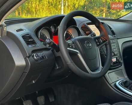 Сірий Опель Інсігнія, об'ємом двигуна 1.96 л та пробігом 217 тис. км за 7950 $, фото 65 на Automoto.ua