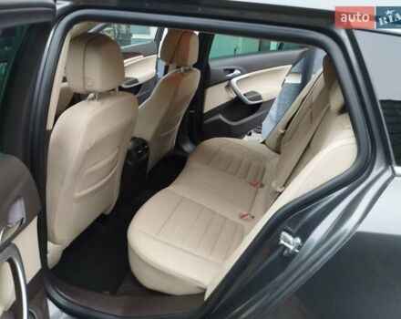 Серый Опель Инсигния, объемом двигателя 2 л и пробегом 293 тыс. км за 9500 $, фото 20 на Automoto.ua