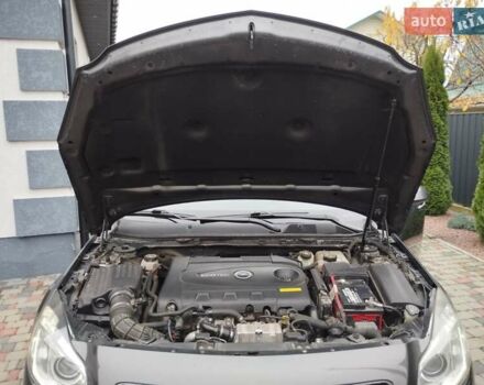 Серый Опель Инсигния, объемом двигателя 2 л и пробегом 293 тыс. км за 9500 $, фото 3 на Automoto.ua