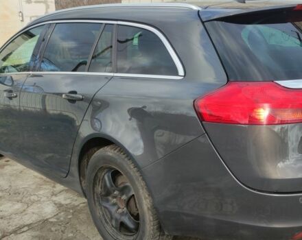 Серый Опель Инсигния, объемом двигателя 2 л и пробегом 450 тыс. км за 8000 $, фото 4 на Automoto.ua