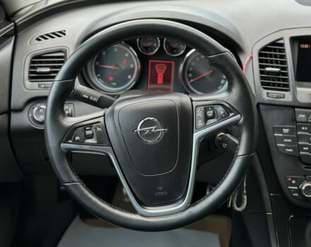 Серый Опель Инсигния, объемом двигателя 2 л и пробегом 270 тыс. км за 7800 $, фото 16 на Automoto.ua