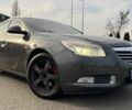 Серый Опель Инсигния, объемом двигателя 2 л и пробегом 296 тыс. км за 7999 $, фото 2 на Automoto.ua