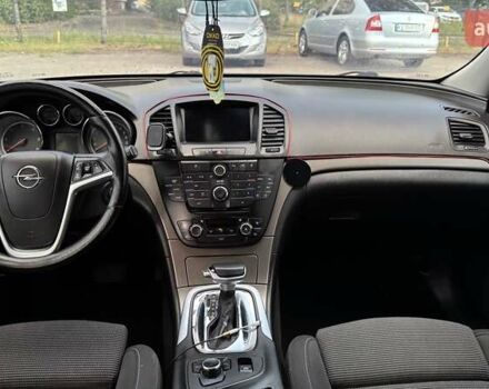 Сірий Опель Інсігнія, об'ємом двигуна 2 л та пробігом 288 тис. км за 7999 $, фото 16 на Automoto.ua