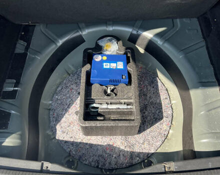 Серый Опель Инсигния, объемом двигателя 2 л и пробегом 213 тыс. км за 9700 $, фото 56 на Automoto.ua