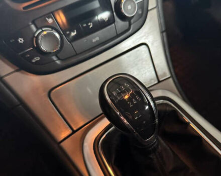 Серый Опель Инсигния, объемом двигателя 1.96 л и пробегом 234 тыс. км за 7700 $, фото 13 на Automoto.ua