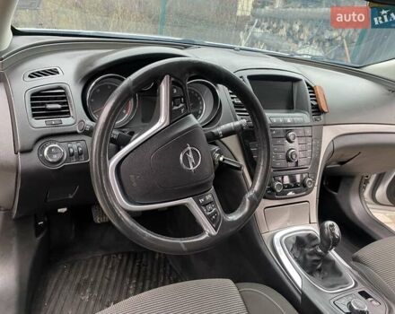 Сірий Опель Інсігнія, об'ємом двигуна 1.96 л та пробігом 231 тис. км за 7700 $, фото 16 на Automoto.ua