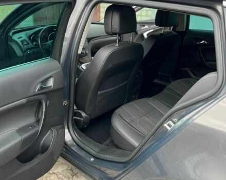 Серый Опель Инсигния, объемом двигателя 2 л и пробегом 450 тыс. км за 8000 $, фото 8 на Automoto.ua