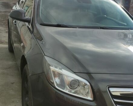 Серый Опель Инсигния, объемом двигателя 2 л и пробегом 450 тыс. км за 8000 $, фото 3 на Automoto.ua