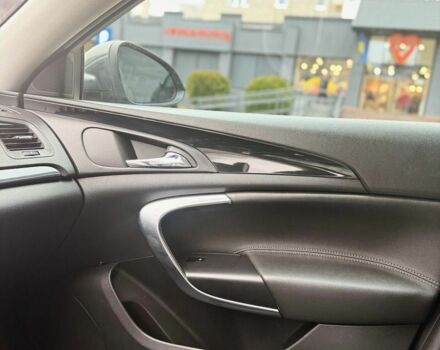 Серый Опель Инсигния, объемом двигателя 2 л и пробегом 212 тыс. км за 9700 $, фото 7 на Automoto.ua