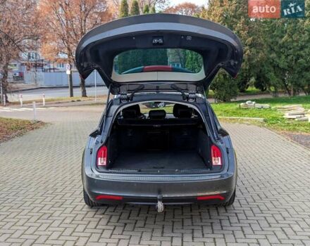 Сірий Опель Інсігнія, об'ємом двигуна 1.96 л та пробігом 225 тис. км за 9999 $, фото 11 на Automoto.ua