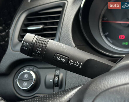 Сірий Опель Інсігнія, об'ємом двигуна 2 л та пробігом 270 тис. км за 7800 $, фото 37 на Automoto.ua