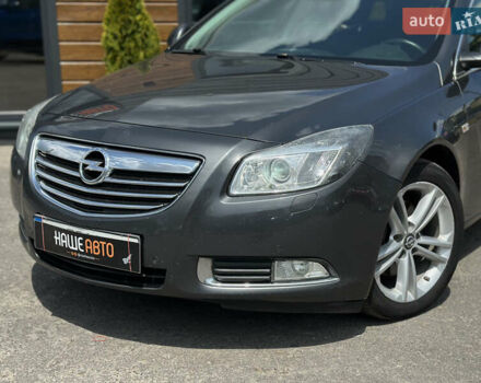 Сірий Опель Інсігнія, об'ємом двигуна 2 л та пробігом 270 тис. км за 7800 $, фото 3 на Automoto.ua