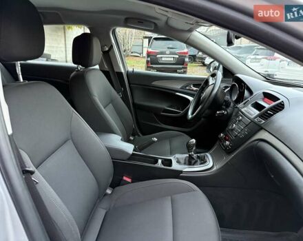 Сірий Опель Інсігнія, об'ємом двигуна 1.96 л та пробігом 251 тис. км за 7300 $, фото 53 на Automoto.ua