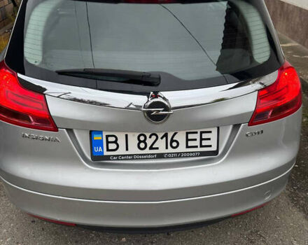 Серый Опель Инсигния, объемом двигателя 1.96 л и пробегом 234 тыс. км за 7700 $, фото 6 на Automoto.ua