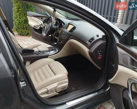 Серый Опель Инсигния, объемом двигателя 2 л и пробегом 293 тыс. км за 9500 $, фото 26 на Automoto.ua