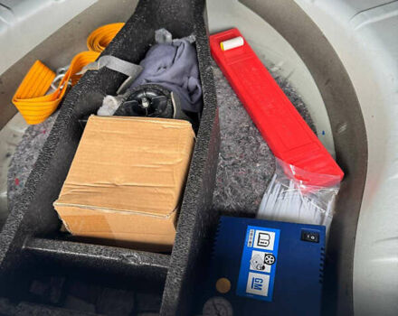 Серый Опель Инсигния, объемом двигателя 1.96 л и пробегом 234 тыс. км за 7700 $, фото 14 на Automoto.ua