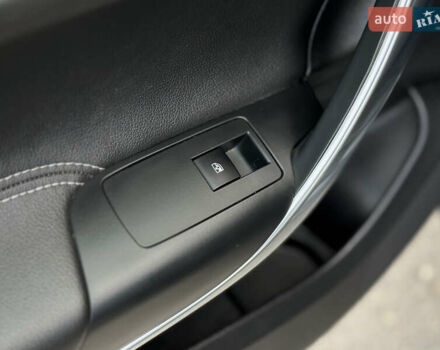 Сірий Опель Інсігнія, об'ємом двигуна 2 л та пробігом 270 тис. км за 7800 $, фото 49 на Automoto.ua