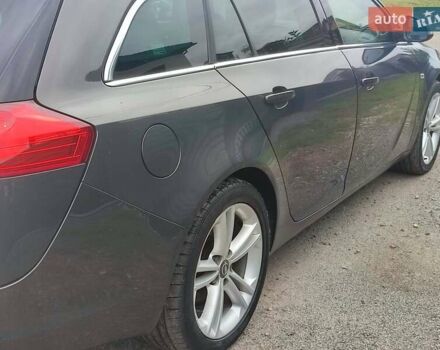 Серый Опель Инсигния, объемом двигателя 1.96 л и пробегом 214 тыс. км за 9200 $, фото 3 на Automoto.ua